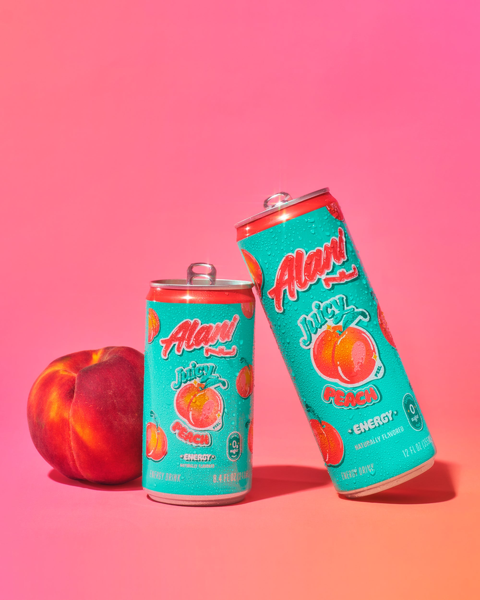 A Peach next to Mini Energy and regular size Energy Drink in Juicy Peach flavor.